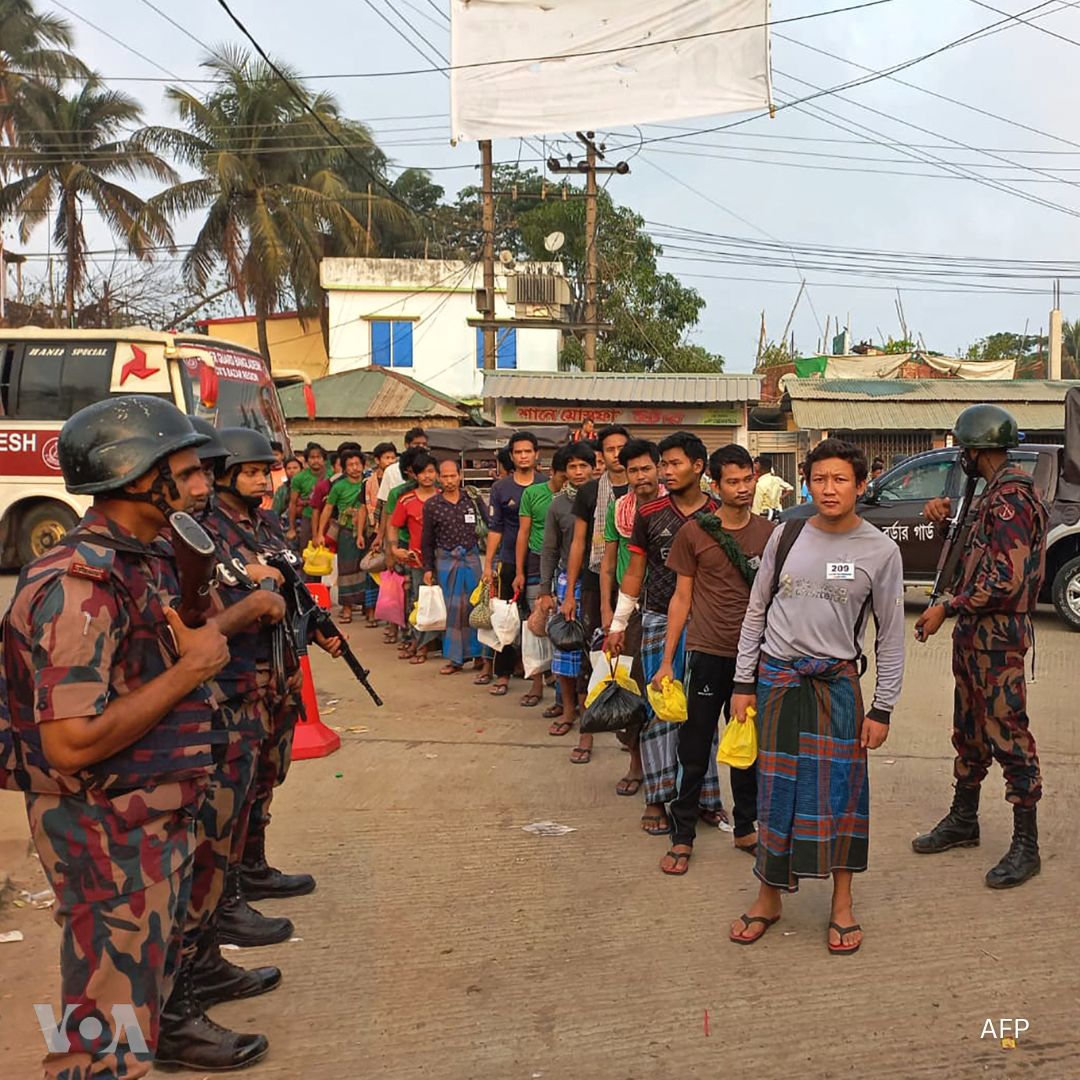 စစ်ကောင်စီတပ်သား ၁၀၀ ကျော် ဘင်္ဂလားဒေ့ရှ်က လက်မခံ၍ မောင်တော နတ်မြစ်တွင်းတွင် မျောနေ