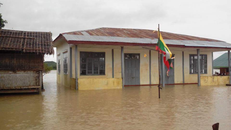 လေးမြို့မြစ်ရေတက်လာ၍ မြောက်ဦးမြို့နယ်မှာ ရေကြီးနေ