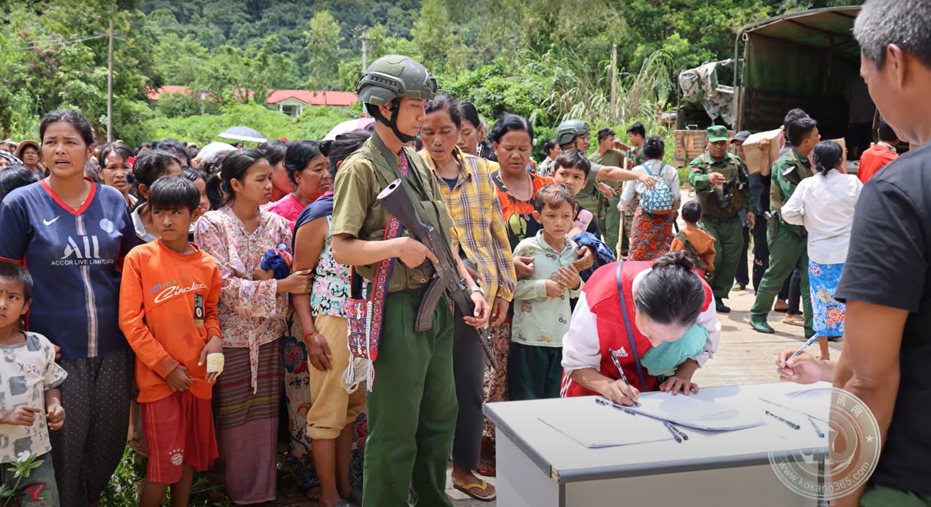 လားရှိုးက တပ်မိသားစုဝင်များကို MNDAA က ပြန်လွှတ်ပေး