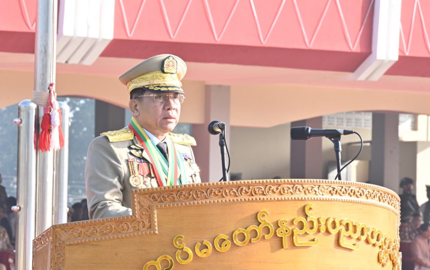 မင်းအောင်လှိုင် ပြင်ဦးလွင်ကို လာမည်ဖြစ်၍ လမ်းဘေးခွေးများကို အဆိပ်ချ သတ်ဖြတ်