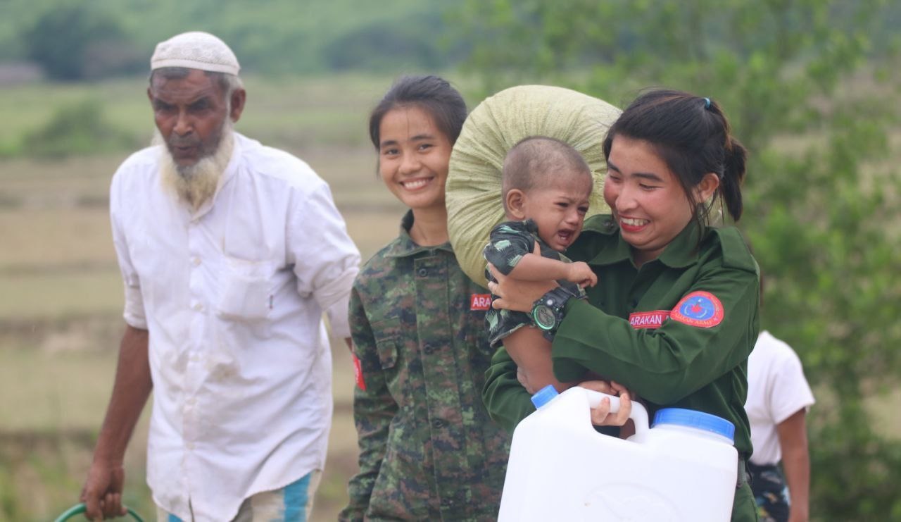 မွတ်ဆလင်ထောင်နှင့်ချီ ကူညီစောက်ရှောက်ပေးထားကြောင်း AA ပြော၊ စားနပ်ရိက္ခာများ အရေးပေါ်လိုနေ (ရုပ်သံ)